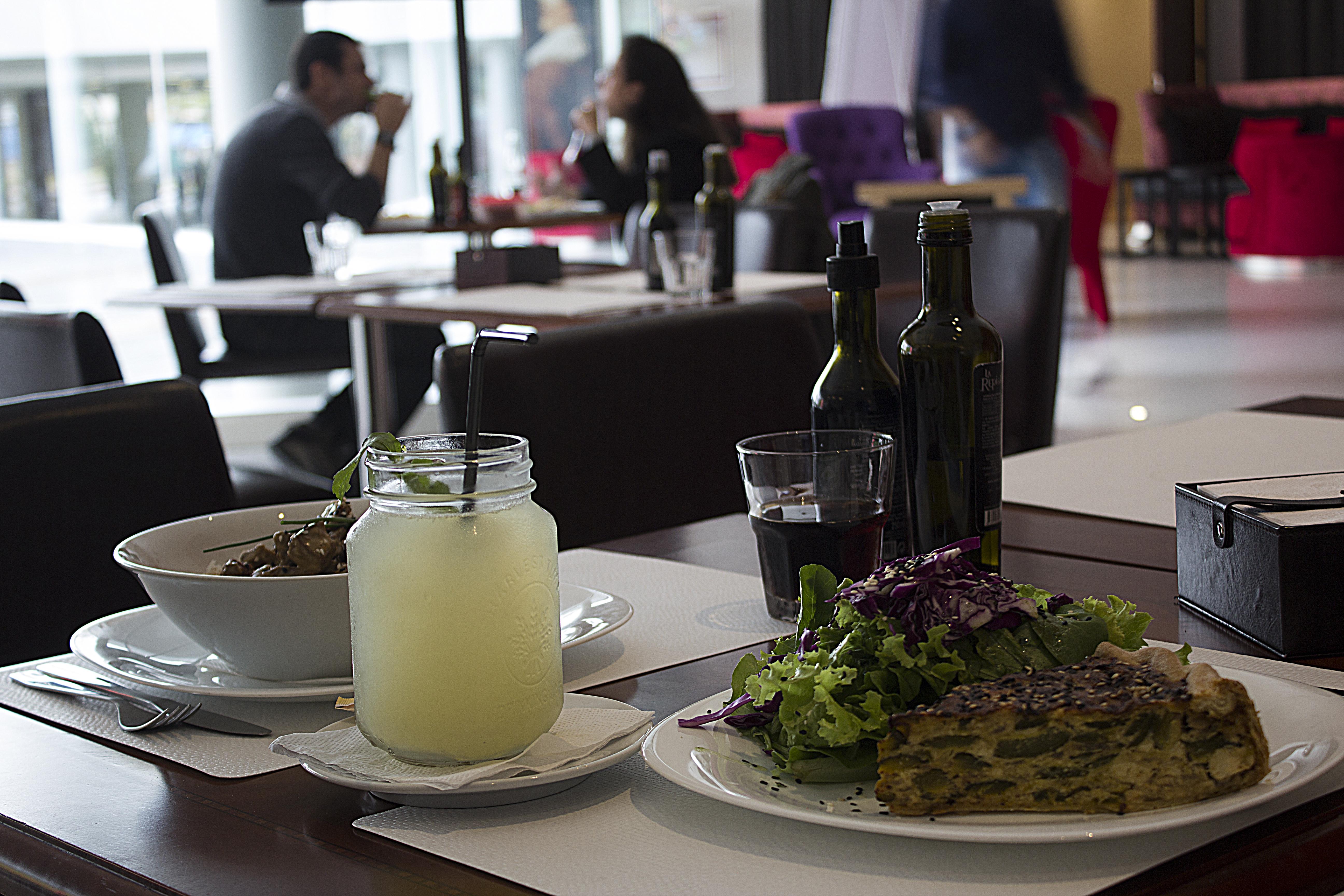 Regency Way Montevideo Hotel מראה חיצוני תמונה