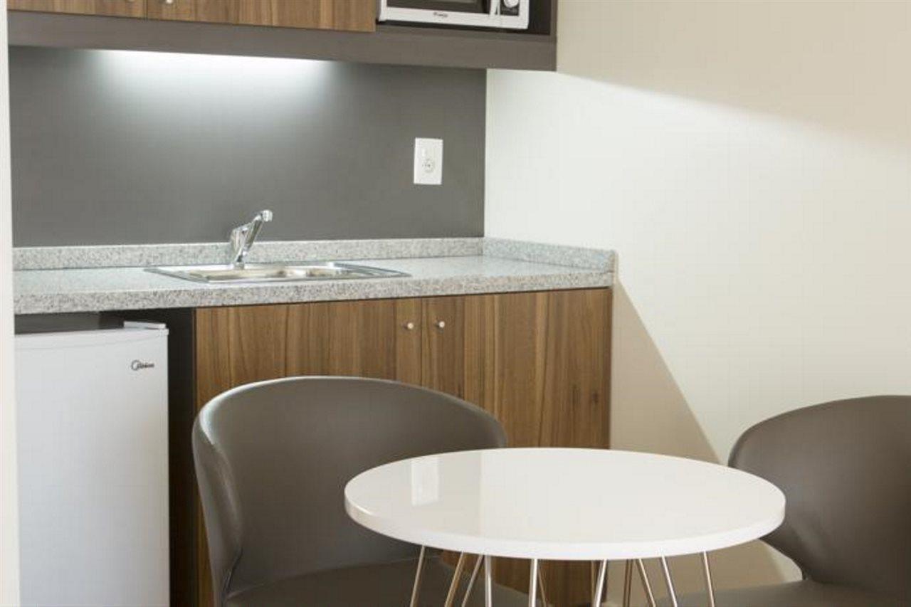 Regency Way Montevideo Hotel מראה חיצוני תמונה